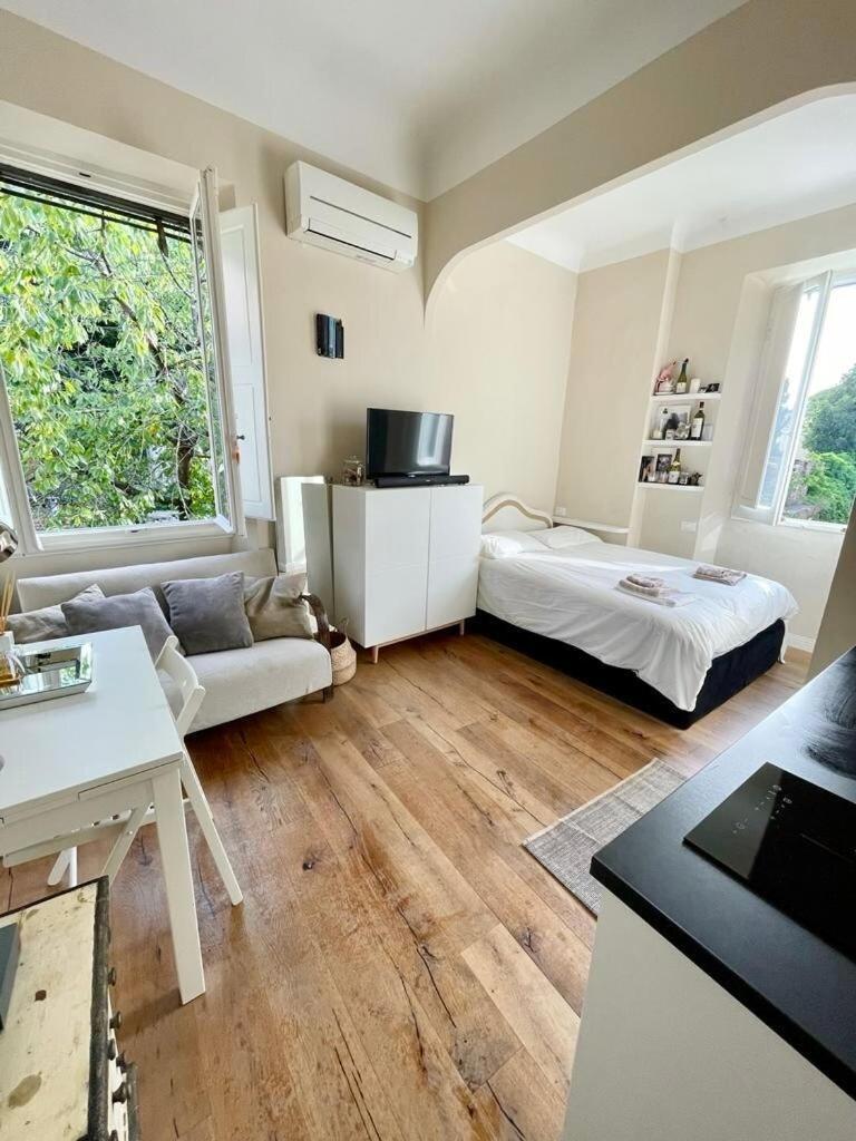Apartamento Surrounded By Greenery In The Heart Of Florencia